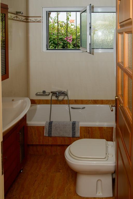 Athenian Spiti Villa Артемида Екстериор снимка