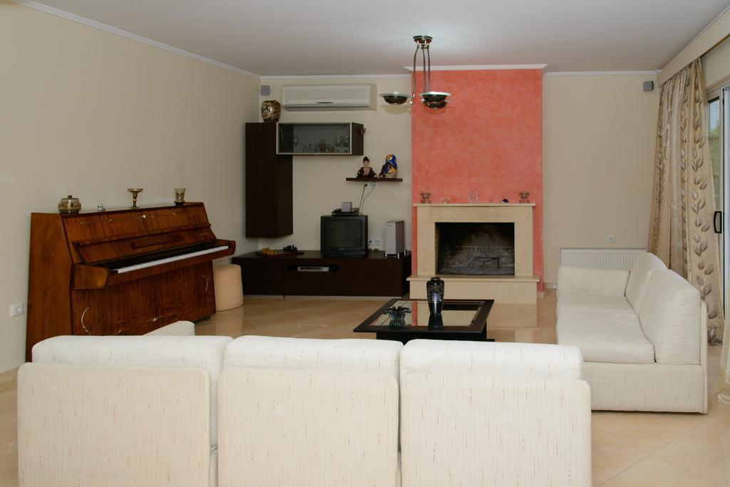 Athenian Spiti Villa Артемида Екстериор снимка